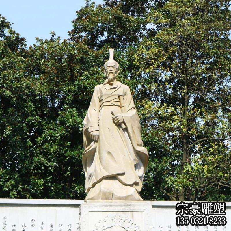 中國名人戰(zhàn)國時(shí)期楚國詩人屈原砂巖石雕像